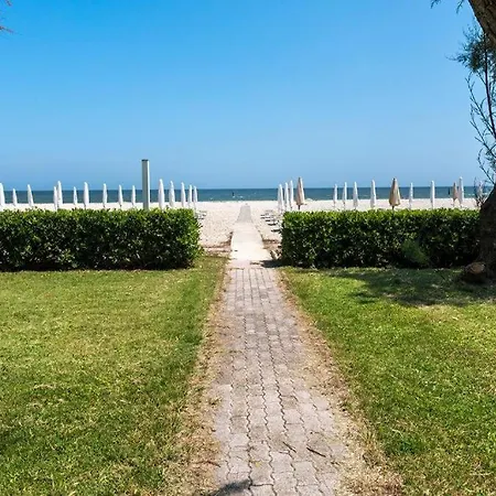 Se078- Senigallia, Nuovo Monolocale Fronte Mare Alle ''piramidi'' Scapezzano